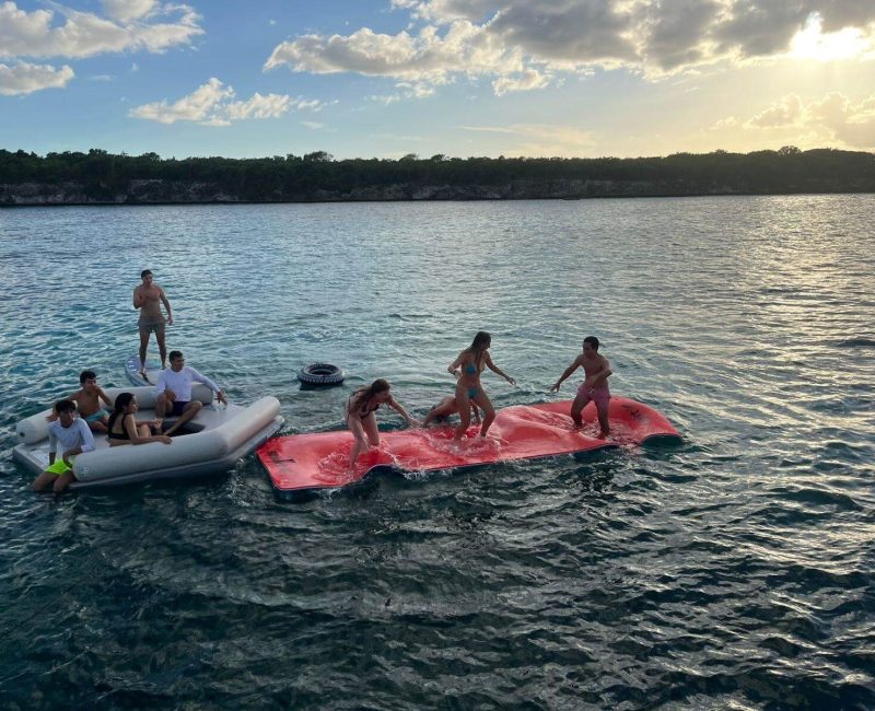 azimut78006