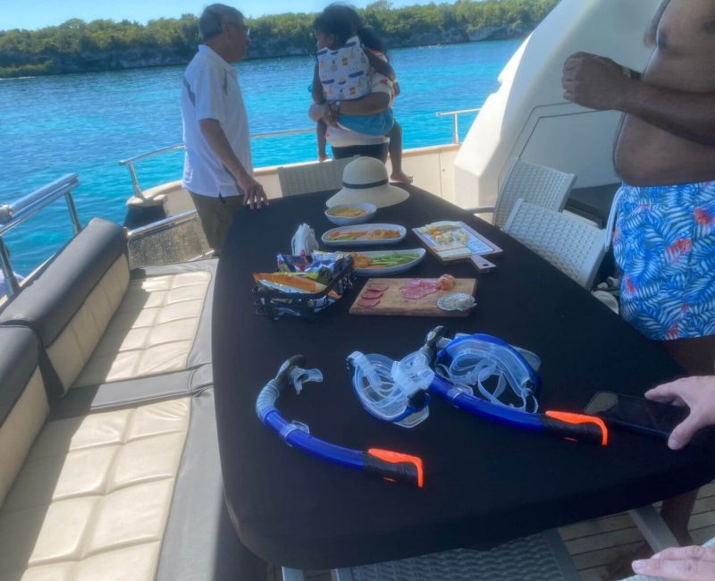 azimut78008