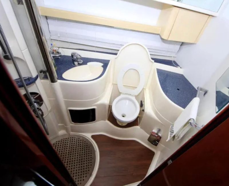fairline002
