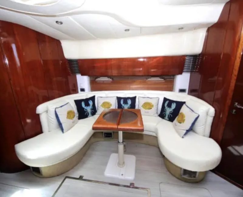 fairline009